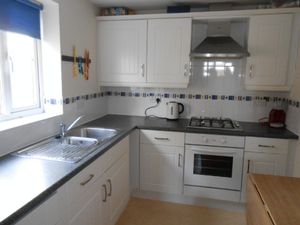 Kitchen- click for photo gallery